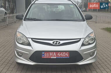 Універсал Hyundai i30 2012 в 