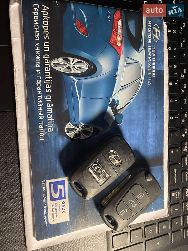 Универсал Hyundai i30 2013 в Киеве