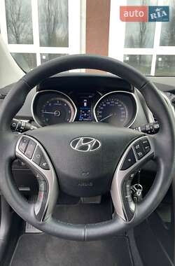 Универсал Hyundai i30 2013 в 