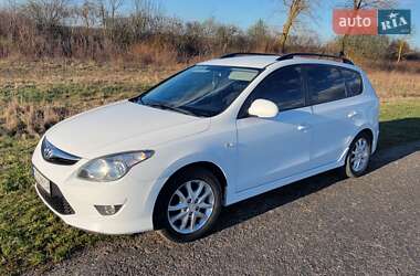 Универсал Hyundai i30 2011 в Теребовле