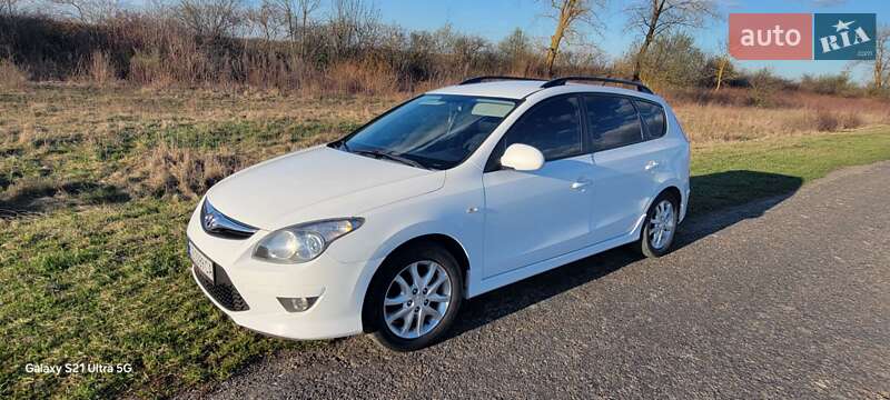 Hyundai i30 2011