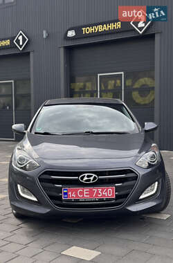 Хетчбек Hyundai i30 2015 в 