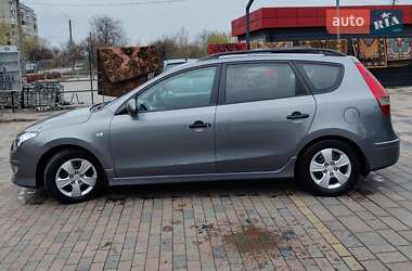 Універсал Hyundai i30 2012 в 