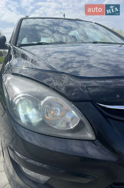 Универсал Hyundai i30 2010 в 
