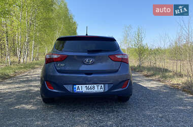 Хэтчбек Hyundai i30 2013 в 