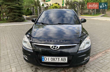 Хэтчбек Hyundai i30 2007 в 