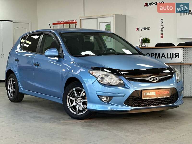 Hyundai i30 2011