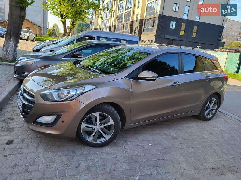 Hyundai i30 2015