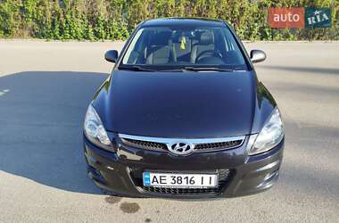 Хэтчбек Hyundai i30 2009 в Днепре
