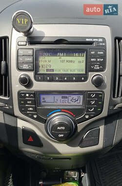 Універсал Hyundai i30 2009 в 