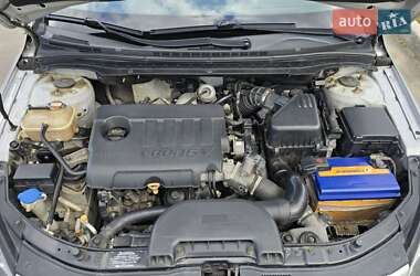 Универсал Hyundai i30 2012 в 
