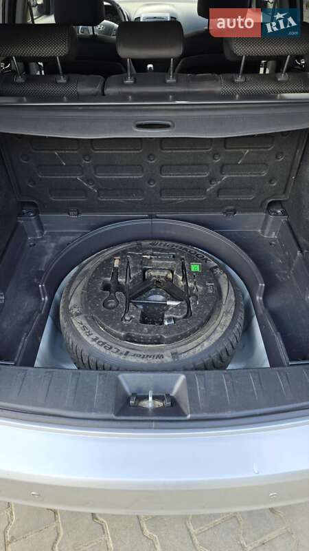 Універсал Hyundai i30 2012 в Яремчі