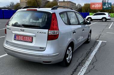 Универсал Hyundai i30 2010 в 