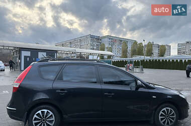 Універсал Hyundai i30 2009 в 