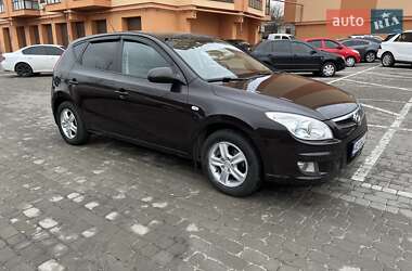 Хэтчбек Hyundai i30 2008 в Днепре