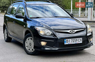 Универсал Hyundai i30 2010 в Горишних Плавнях