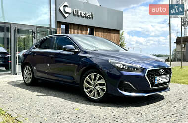 Фастбек Hyundai i30 2019 в Дніпрі