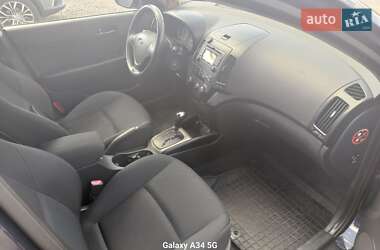 Универсал Hyundai i30 2008 в 