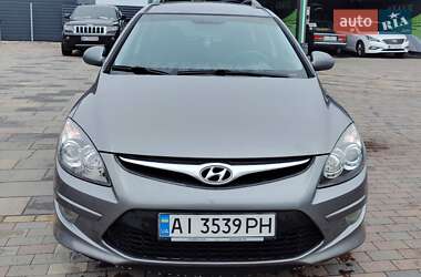 Универсал Hyundai i30 2012 в Киеве