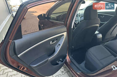Хэтчбек Hyundai i30 2013 в 