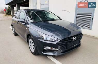 Хэтчбек Hyundai i30 2021 в 