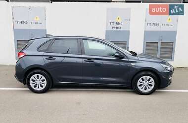 Хэтчбек Hyundai i30 2021 в 