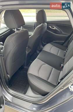 Хэтчбек Hyundai i30 2021 в 