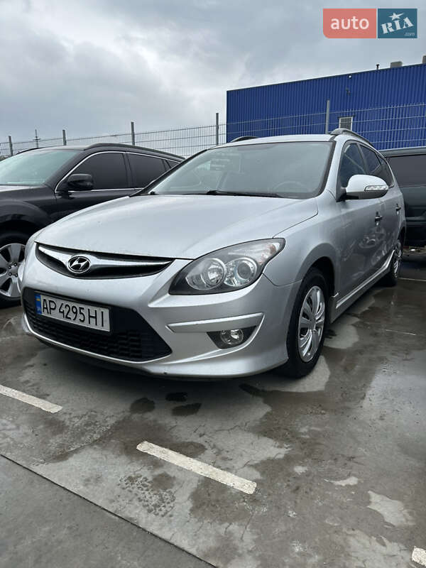Hyundai i30 2012