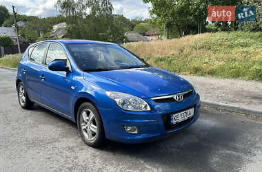 Хэтчбек Hyundai i30 2008 в Днепре