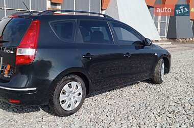Универсал Hyundai i30 2009 в 