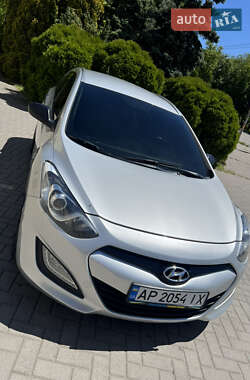 Универсал Hyundai i30 2013 в 
