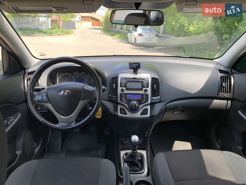 Универсал Hyundai i30 2009 в Виннице