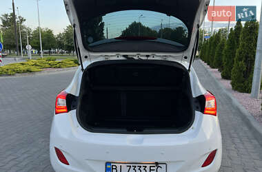 Хетчбек Hyundai i30 2013 в 