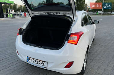 Хетчбек Hyundai i30 2013 в 