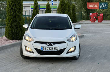 Хетчбек Hyundai i30 2013 в 