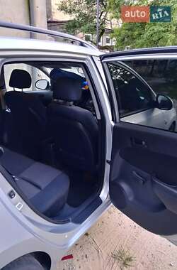 Універсал Hyundai i30 2008 в 