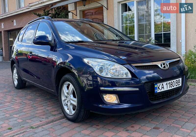 Універсал Hyundai i30 2008 в 
