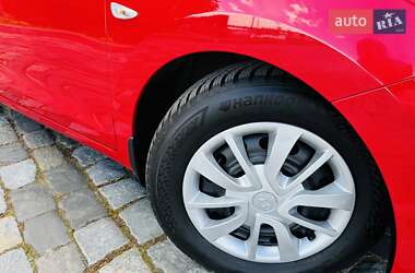 Хетчбек Hyundai i30 2013 в 