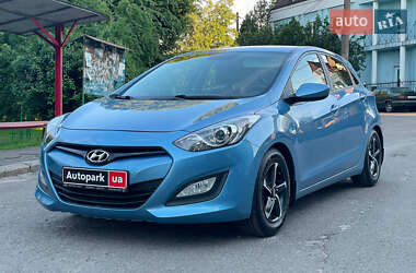 Хэтчбек Hyundai i30 2013 в Киеве