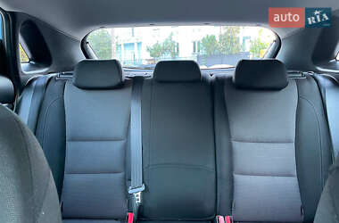 Хетчбек Hyundai i30 2013 в 