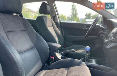 Хэтчбек Hyundai i30 2008 в 