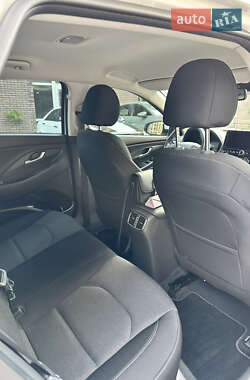 Хетчбек Hyundai i30 2022 в 