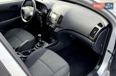 Універсал Hyundai i30 2010 в 