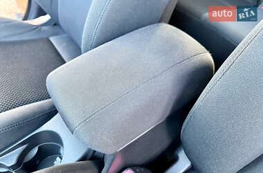 Хэтчбек Hyundai i30 2010 в 