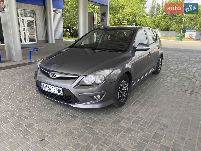 Hyundai i30 2011