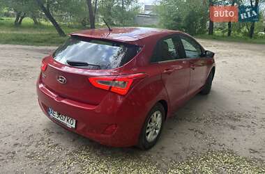 Хэтчбек Hyundai i30 2012 в 