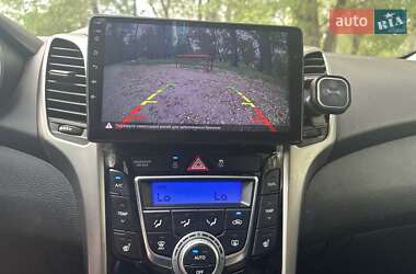 Хэтчбек Hyundai i30 2012 в 