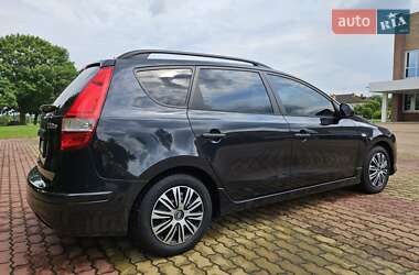 Универсал Hyundai i30 2010 в 
