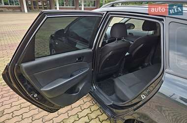 Универсал Hyundai i30 2010 в 