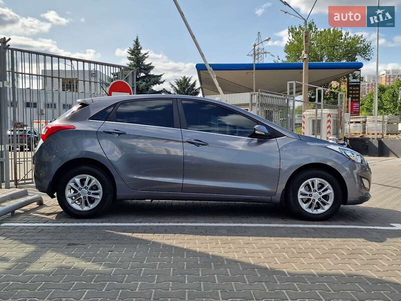 Хетчбек Hyundai i30 2014 в Одесі